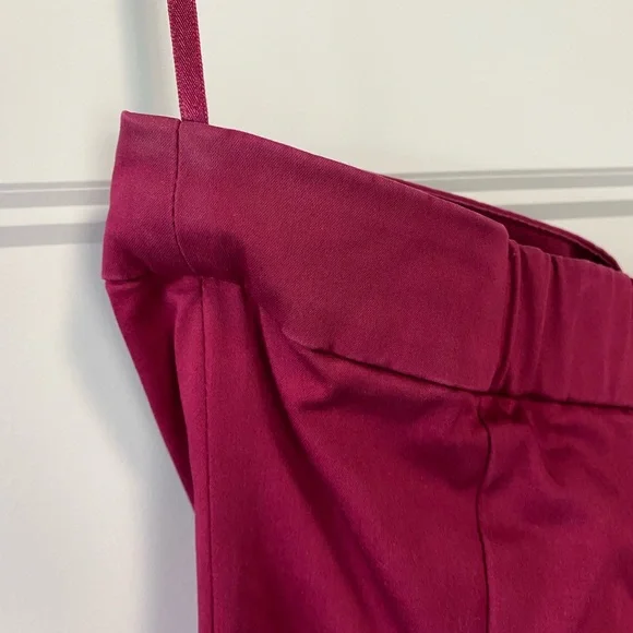 Strapless, fitted dress - Picture 8 of 10